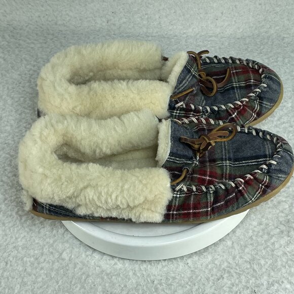 L.L. Bean Shoes Women’s 8 Blue Red Multicolor Plaid Moccasins Sherpa Slippers - Picture 2 of 7